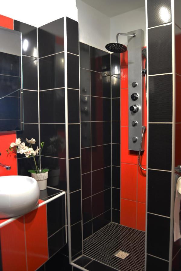 Restaurace A Penzion Lutena Dolni Lutyne Zewnętrze zdjęcie