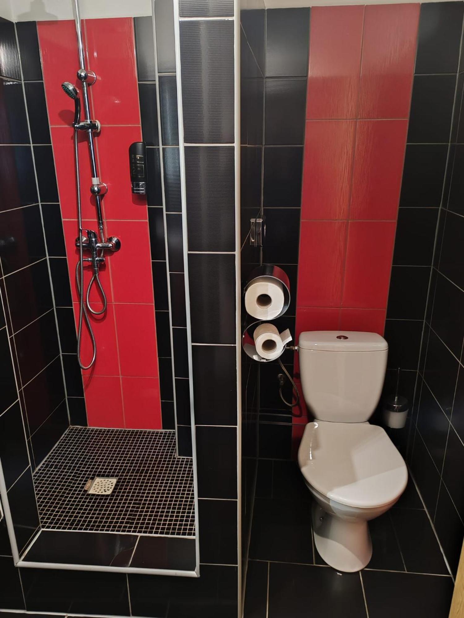 Restaurace A Penzion Lutena Dolni Lutyne Zewnętrze zdjęcie